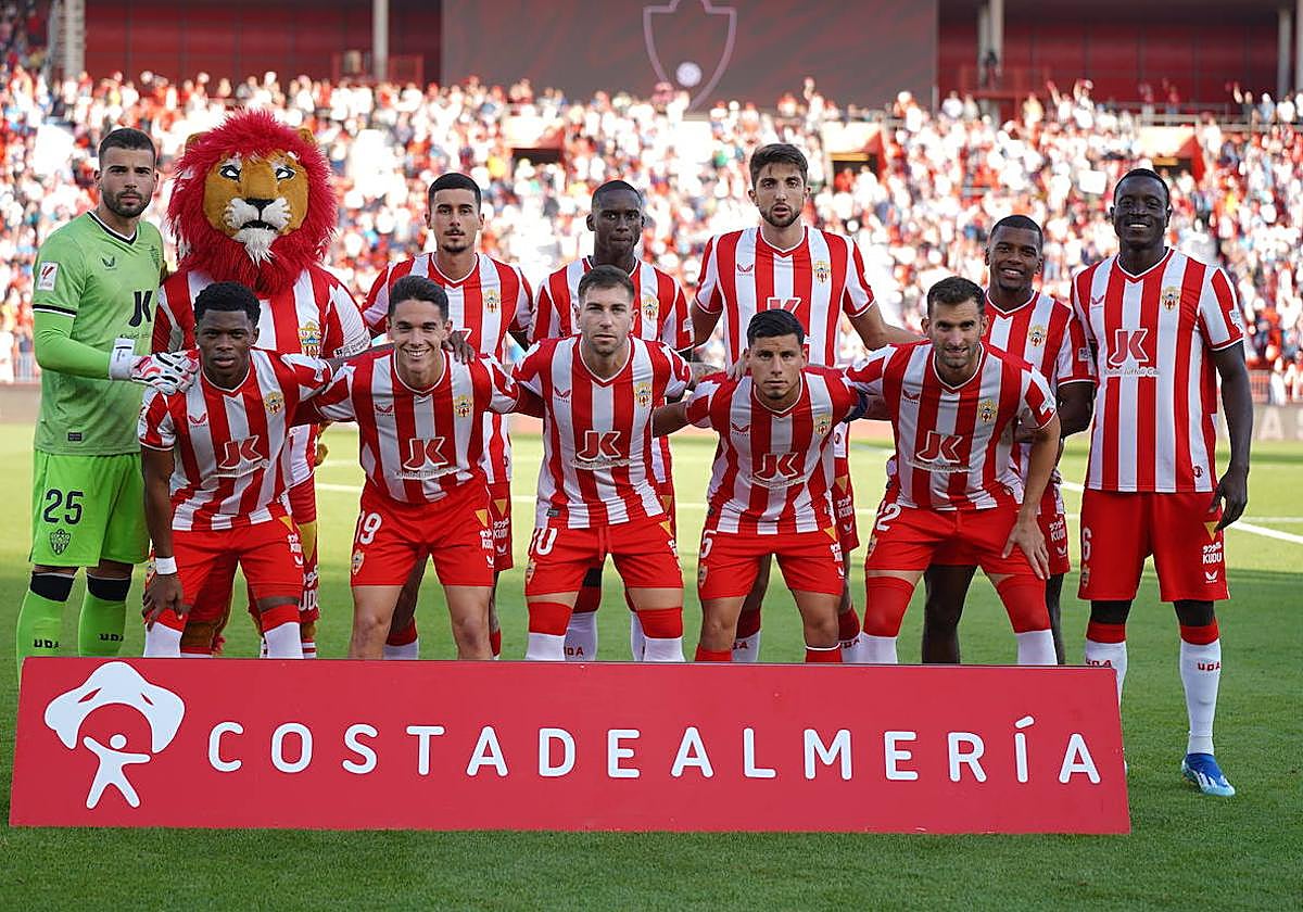 Esta UD Almería que no gana tiene ejemplos de equipos que se salvaron pese a la dificultad.
