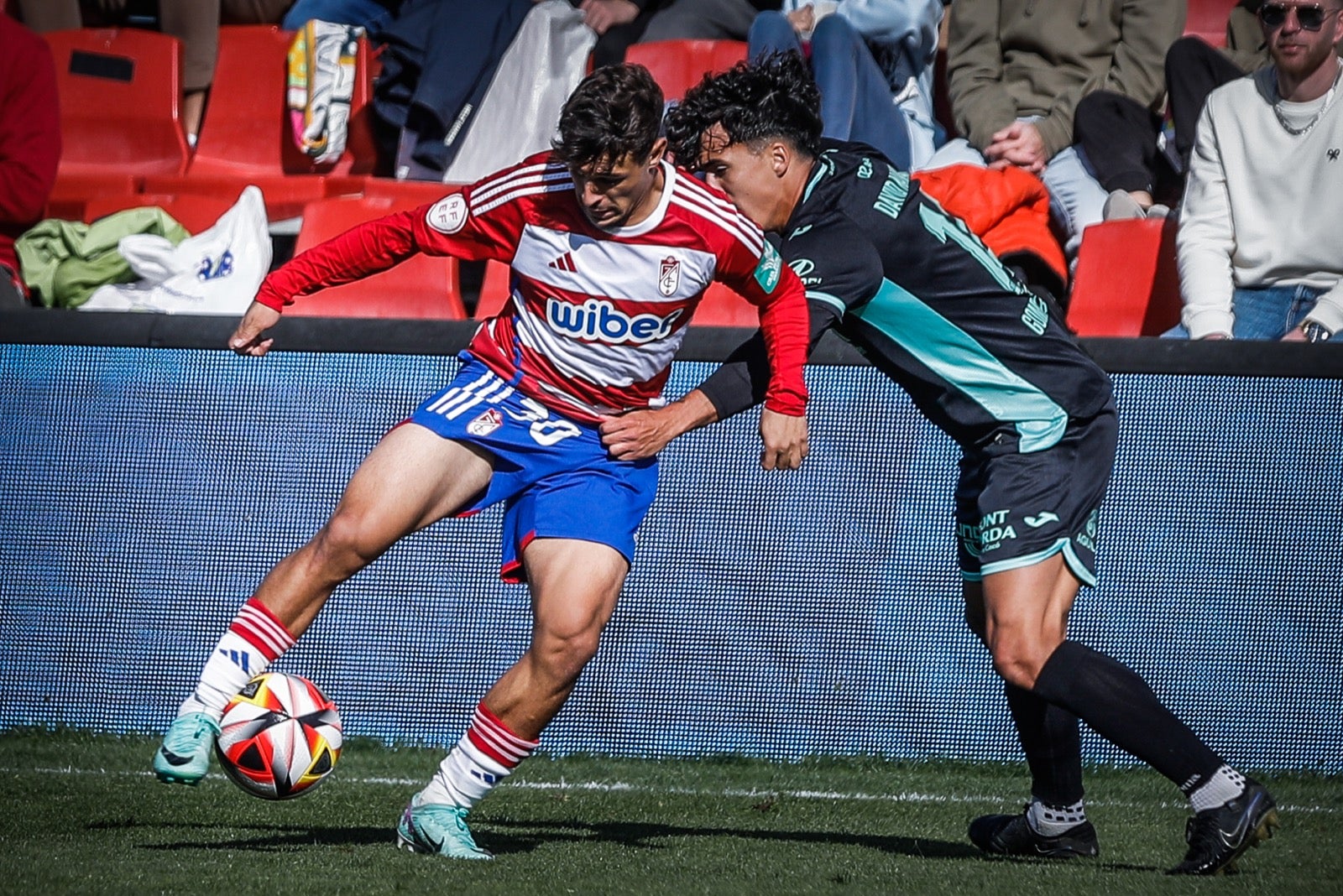 Las mejores imágenes del Recreativo Granada - Atlético Baleares