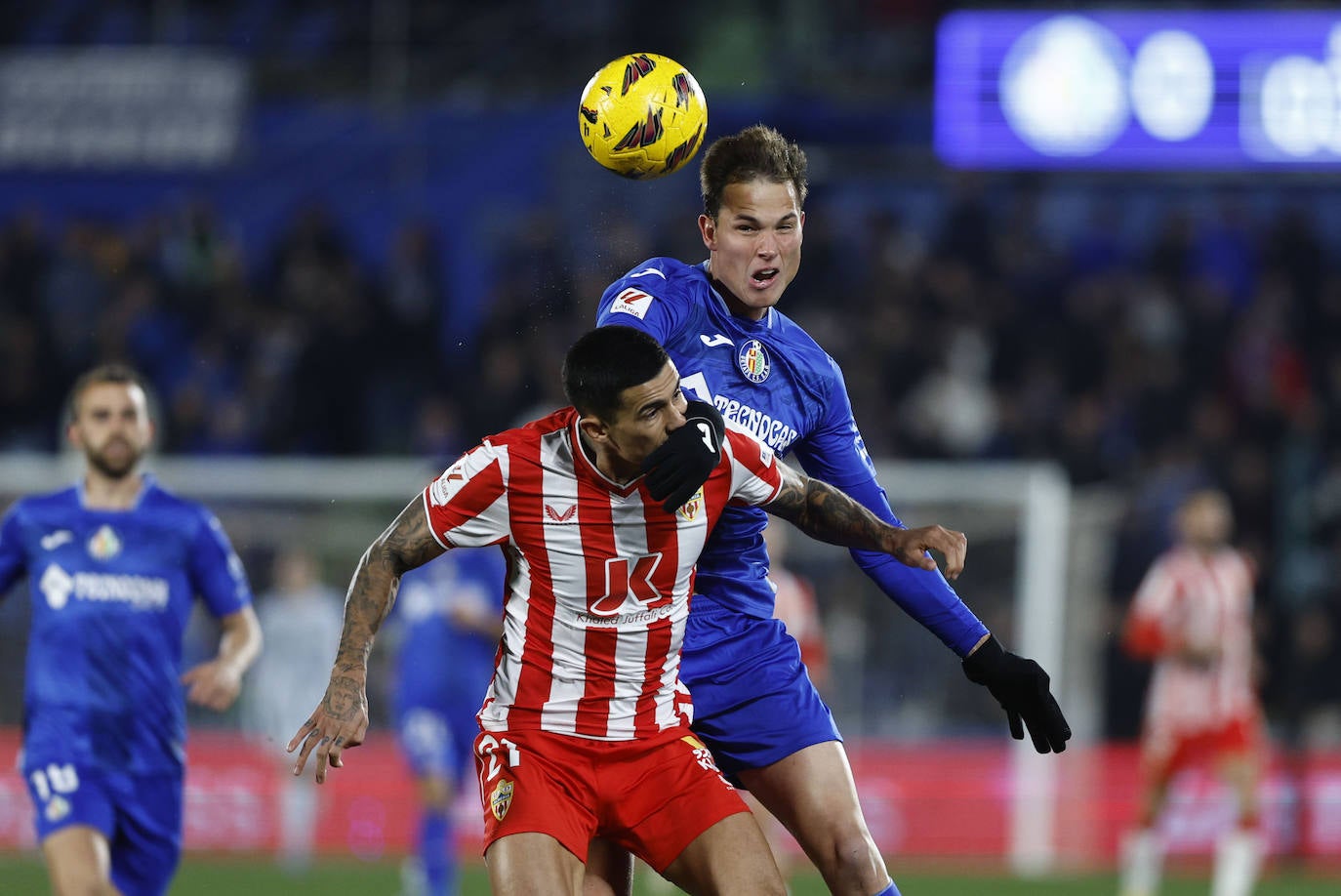 Los rojiblancos compiten, pero no les vale para ganar.