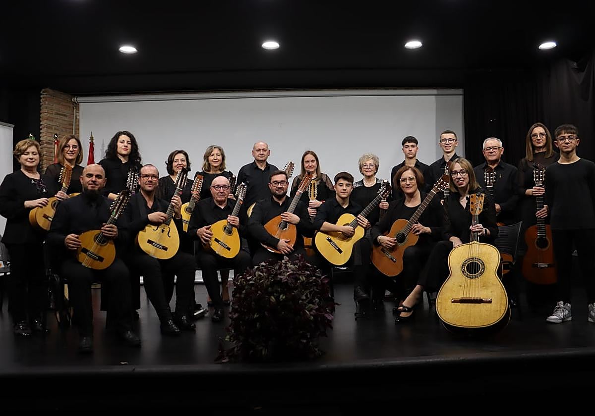 La Agrupación Musical Isaac Albéniz es uno de los reconocidos.