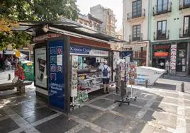 Kiosko de Plaza Nueva donde se ha vendido el boleto premiado