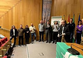 Julio Perea, presidente andaluz, en un reconocimiento durante la gala.