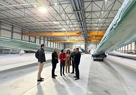 Visita de la presidenta de la APA a la empresa EBlades Technology.