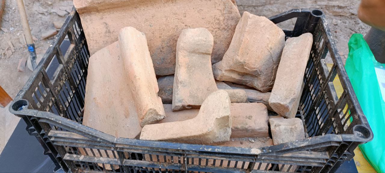 Imagen secundaria 2 - Restos materiales encontrados. 