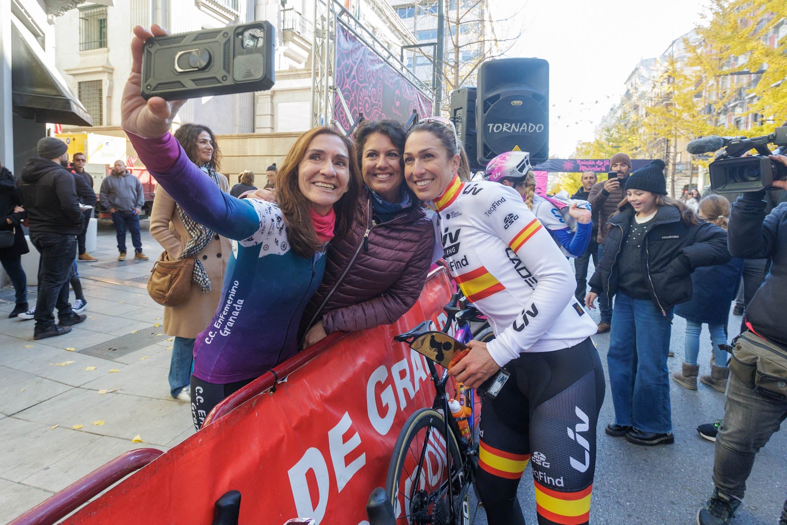 Las imágenes de la carrera Reinas de la Alhambra en Granada