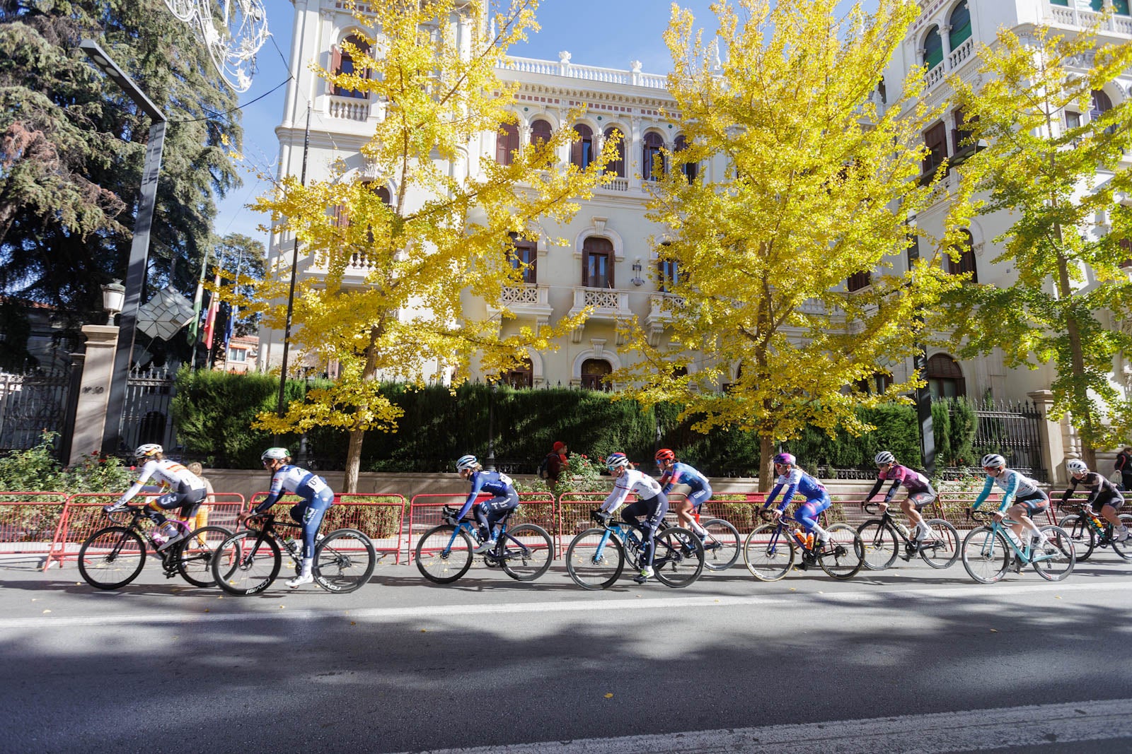 Las imágenes de la carrera Reinas de la Alhambra en Granada