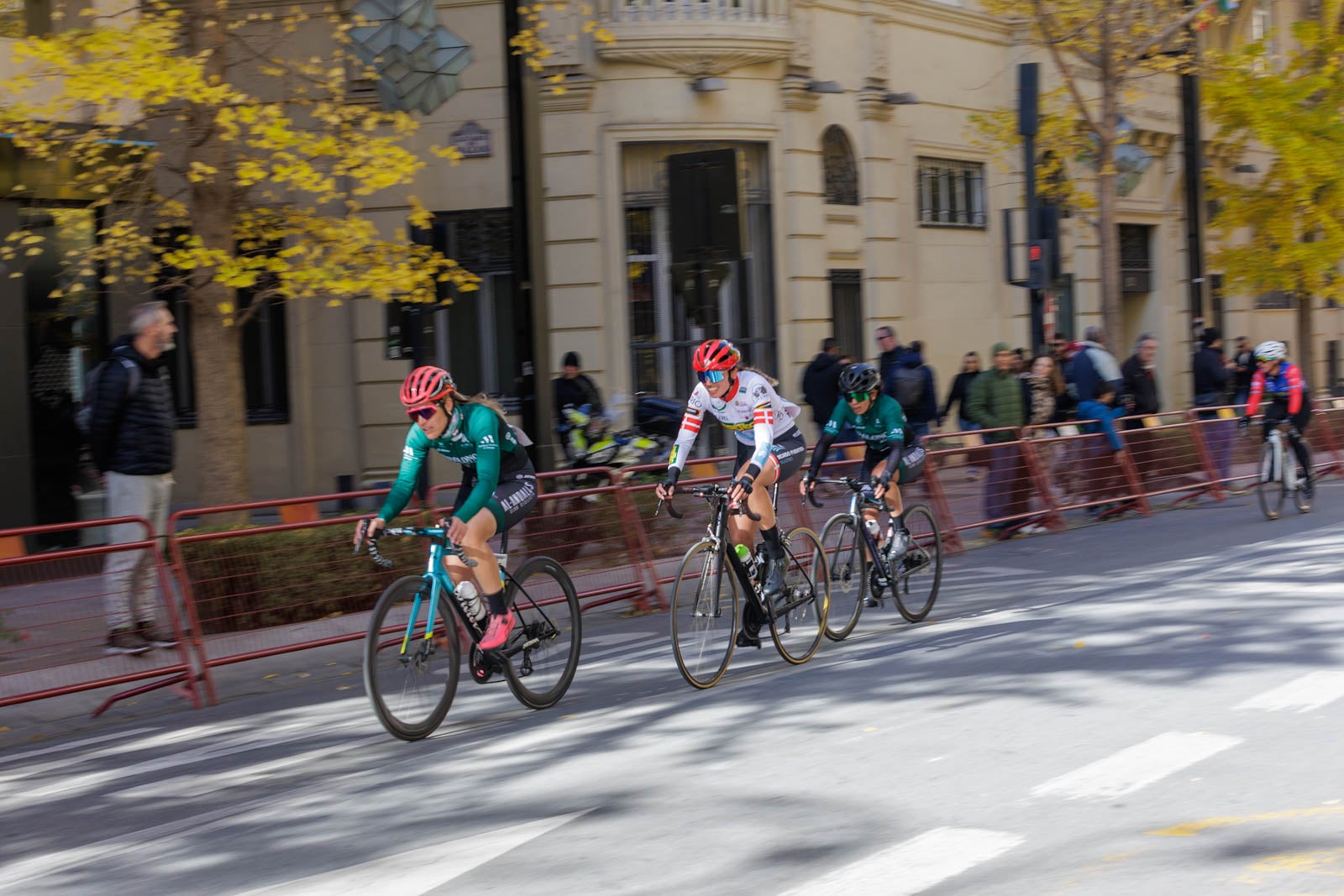 Las imágenes de la carrera Reinas de la Alhambra en Granada