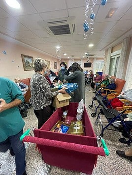 Imagen de la entrega de regalos de las pasadas Navidades.