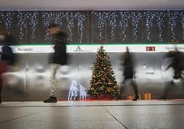 Publicados los horarios y frecuencias del metro de Granada en Navidad.