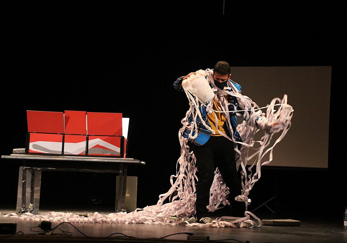 Mago Fran Qué con 'El mago que susurraba a las lechugas'.