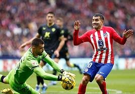 Al Almería le falló la puesta en escena en el Cívitas Metropolitano.