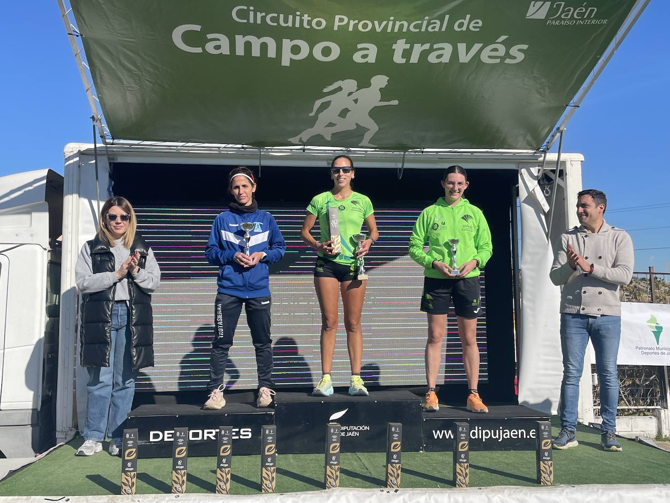 Podium absoluto femenino.