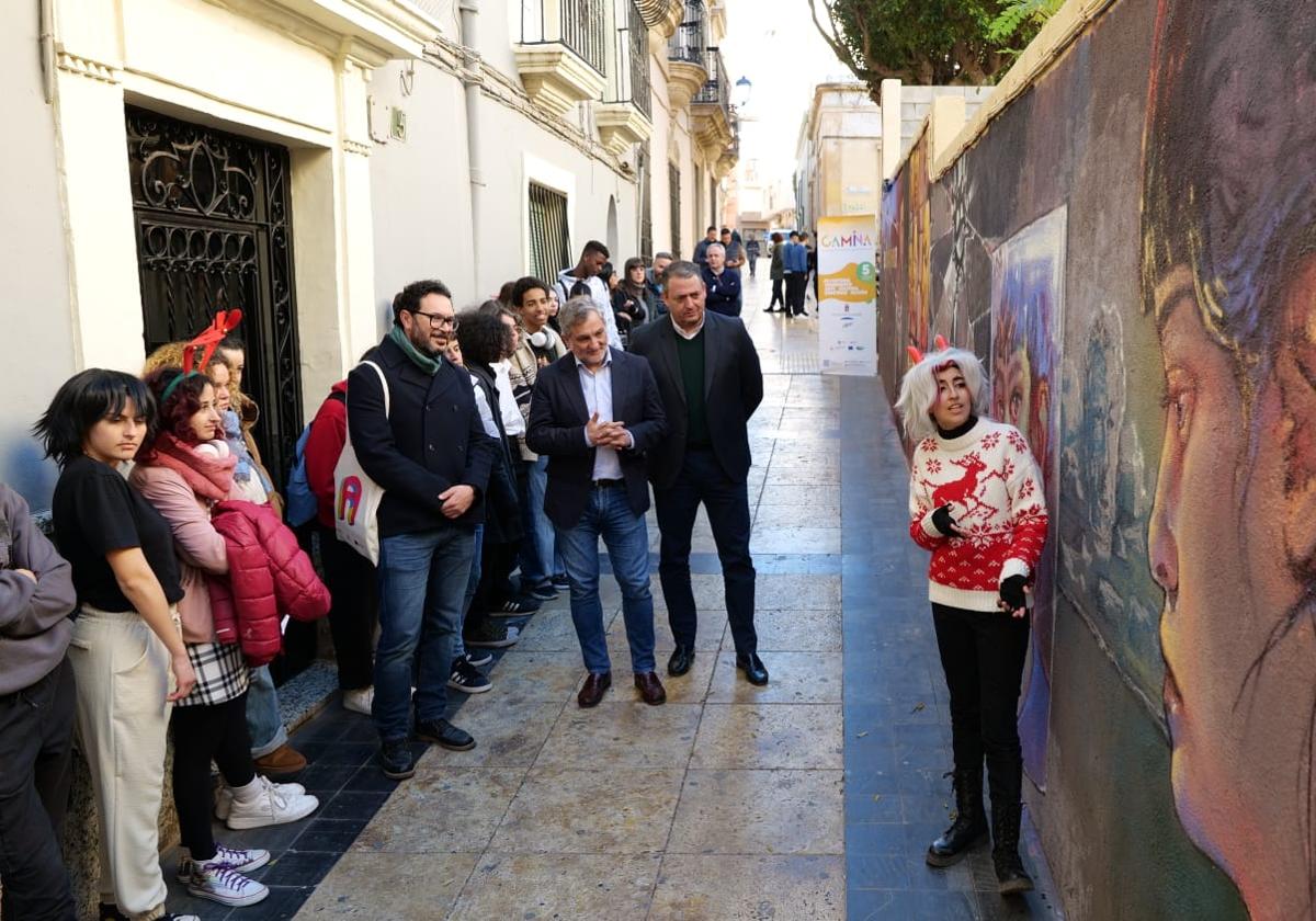 Murales de película para dar una imagen de cine de Almería