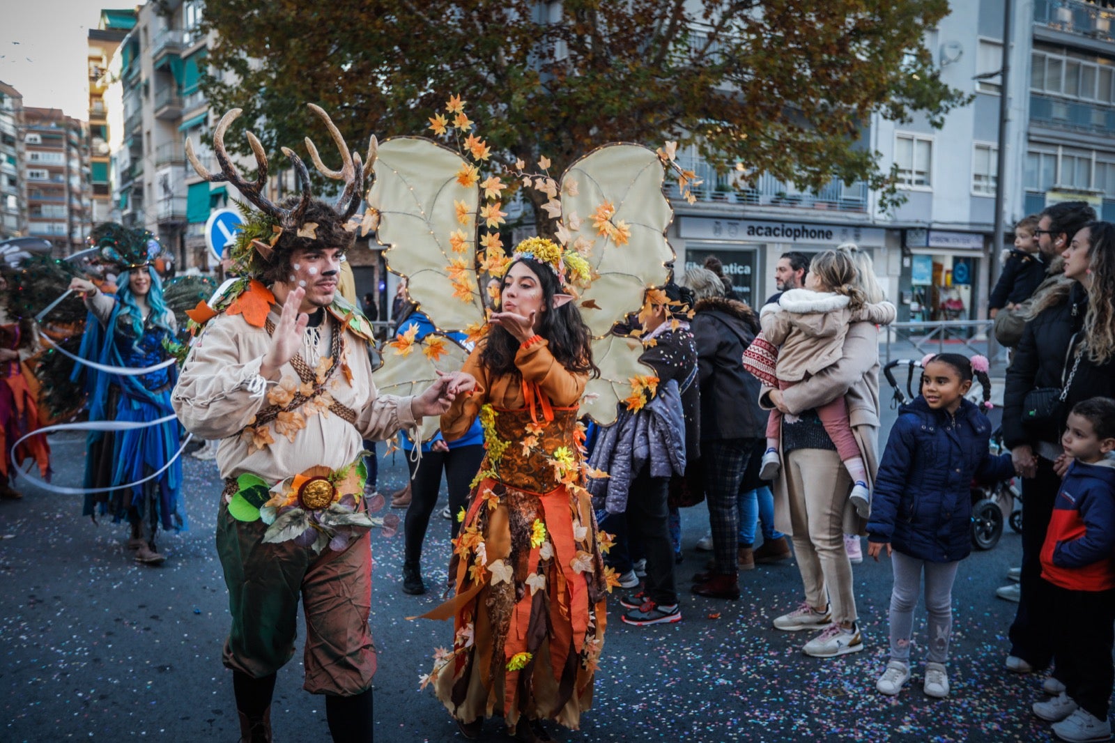 Las imágenes de la cabalgata de Papá Noel en Granada