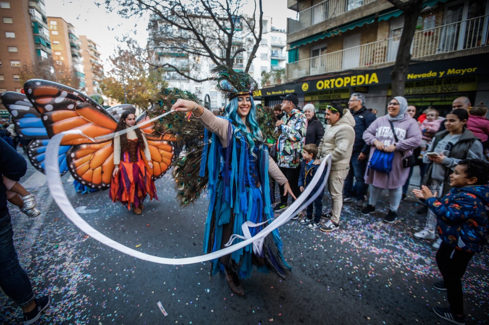 Las imágenes de la cabalgata de Papá Noel en Granada