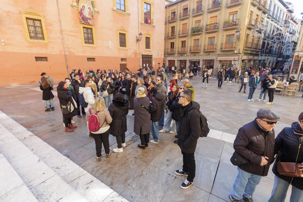 Granada se prepara para la Nochevieja