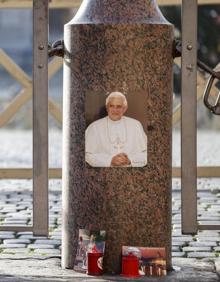 Imagen secundaria 2 - La Iglesia comienza los preparativos para despedir a Benedicto XVI