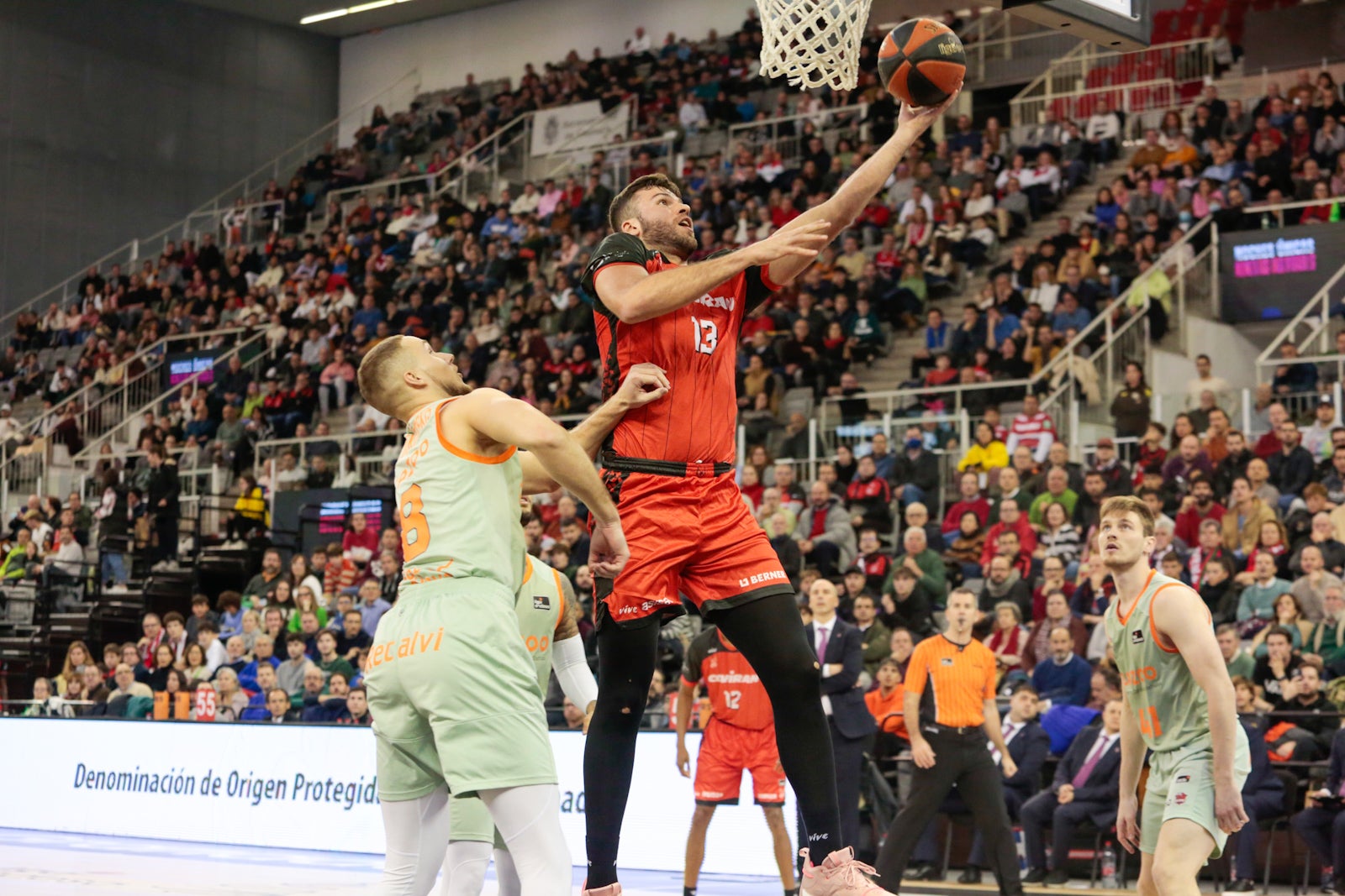Las mejores imágenes del duelo disputado en el Palacio de los Deportes