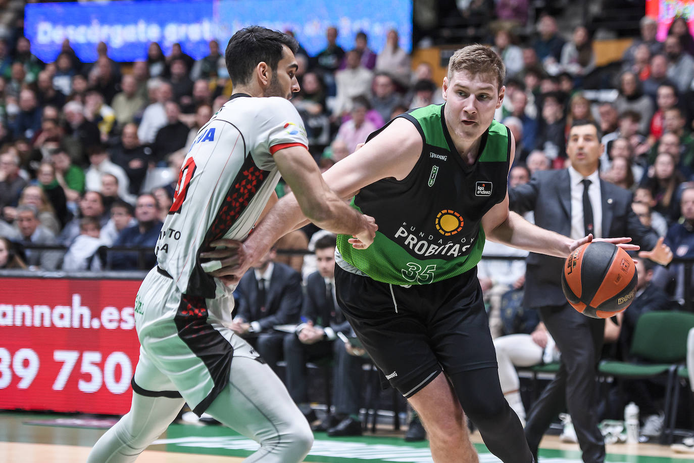 Partido de ACB Joventut-Covirán. 