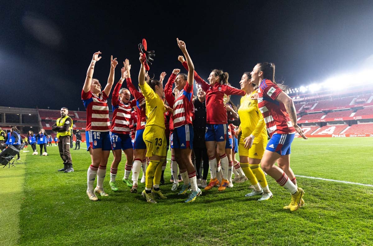 Las rojiblancas pasan de ronda tras un duelo disputado ante un Primera.