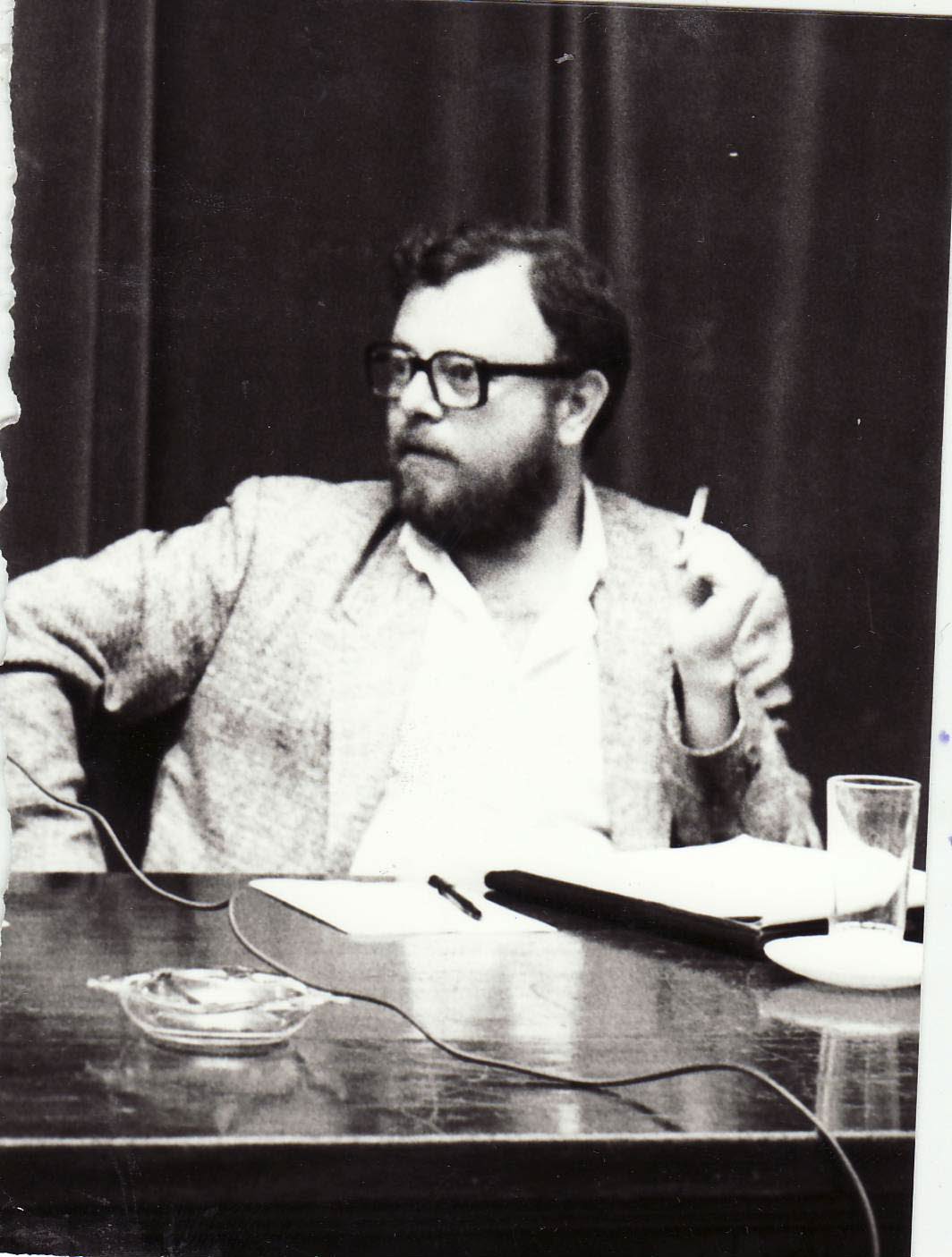 Con su muerte desaparece uno de los referentes de las artes locales, y un personaje clave para entender fenómenos como La Otra Sentimentalidad