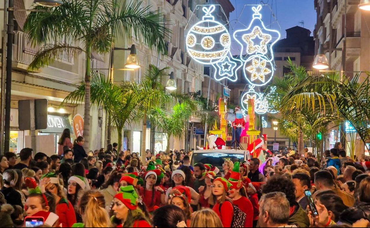 Motril alarga el alumbrado navideño como medida de apoyo al comercio y la hostelería