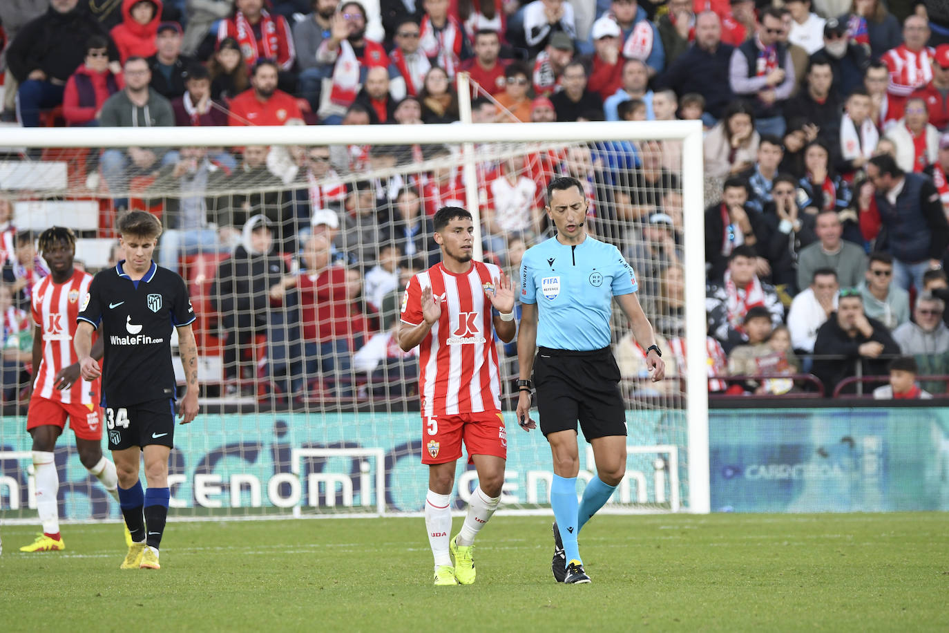 Lance del partido disputado este domingo.