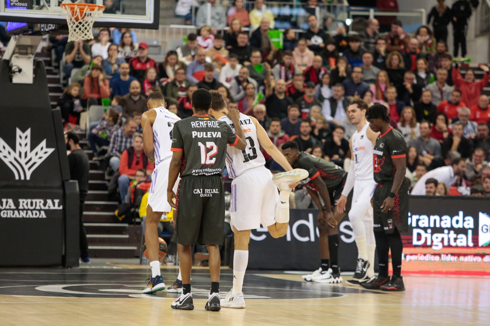 Las mejores imágenes del duelo disputado en el Palacio de los Deportes