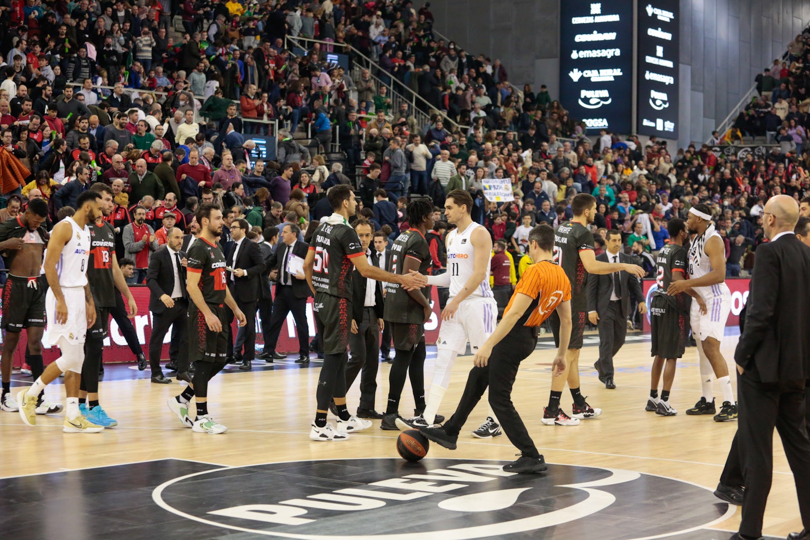 Las mejores imágenes del duelo disputado en el Palacio de los Deportes