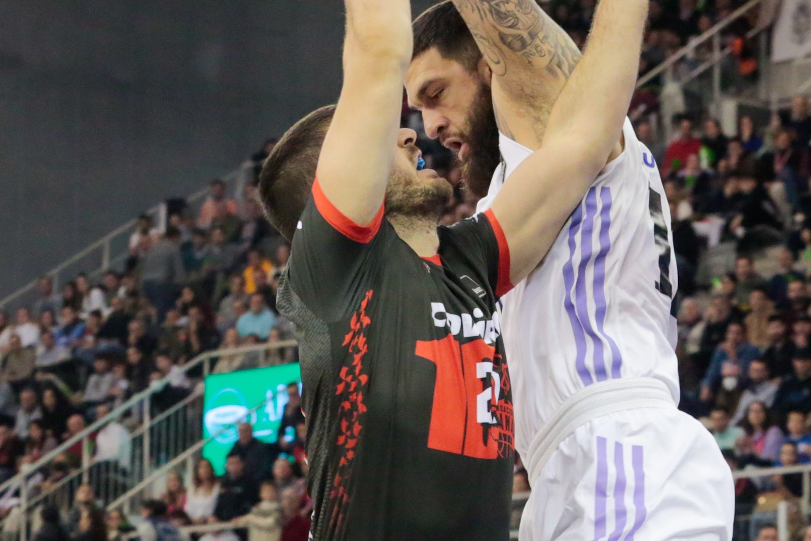 Las mejores imágenes del duelo disputado en el Palacio de los Deportes