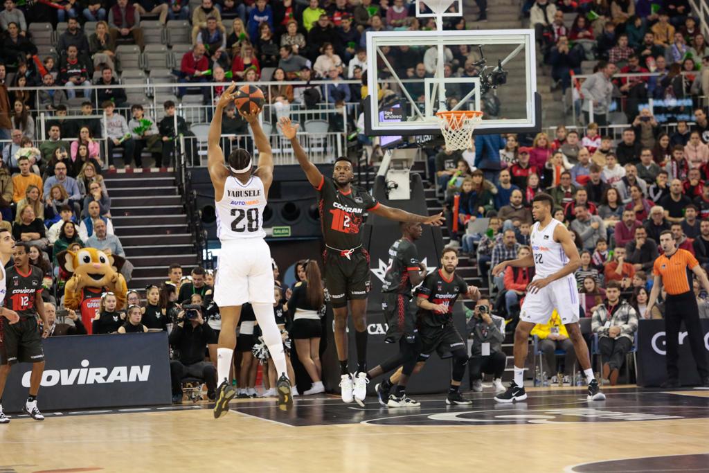 Las mejores imágenes del duelo disputado en el Palacio de los Deportes