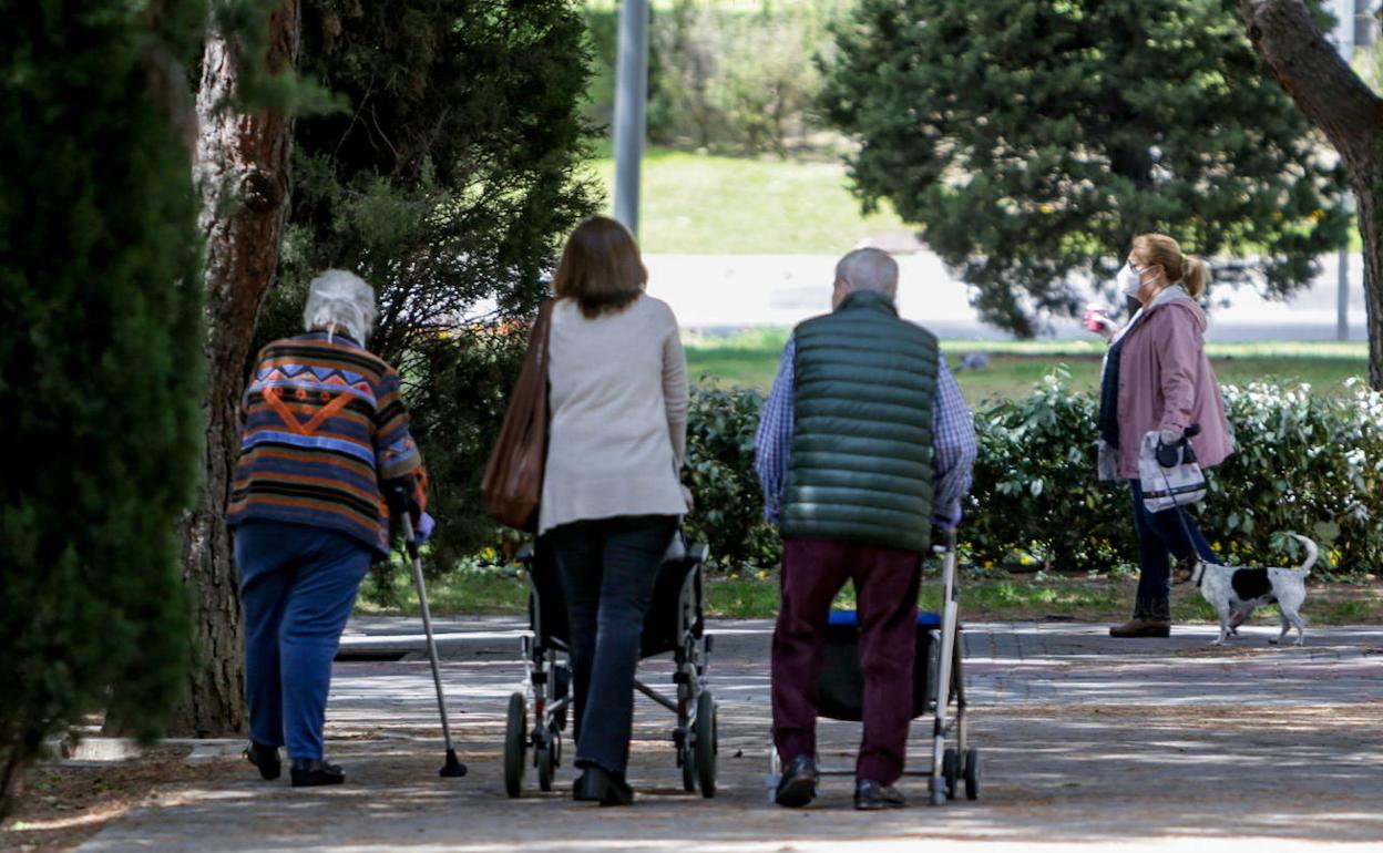 La Junta de Andalucía ha puesto el foco en las residencias con el fin de prevenir los contagios por covid.