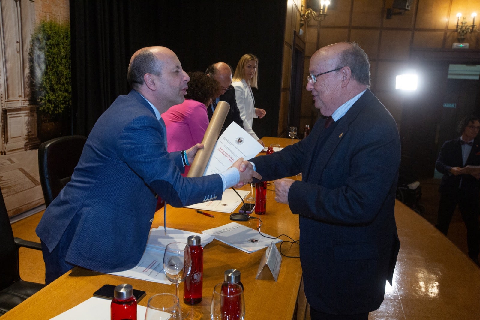 Homenaje a los profesores eméritos de la UGR. 