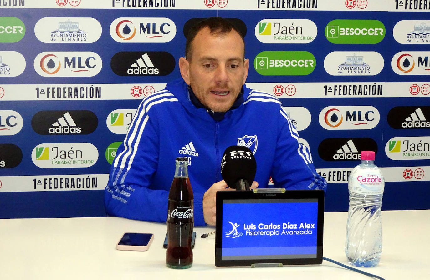 Alberto González, entrenador del Linares Deportivo. 