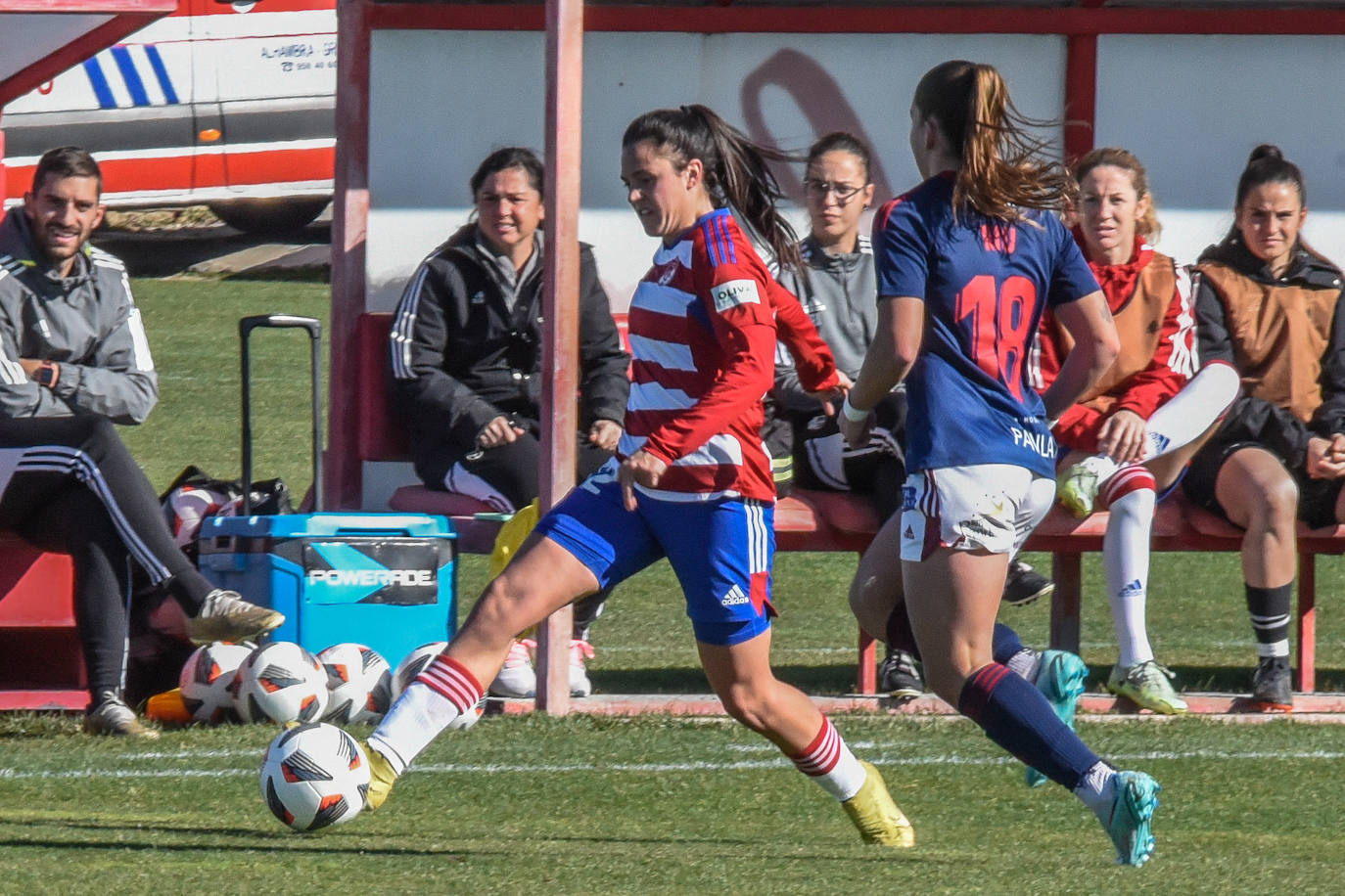 Las rojibancas pudieron y debieron sentenciar un partido cómodo que se complicó en los últimos minutos | Regresaron Inés y Lauri 