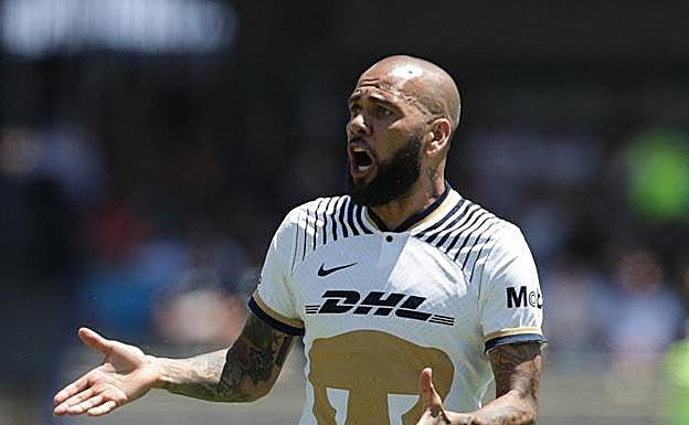 Dani Alves son su último equipo, el Pumas mexicano. 