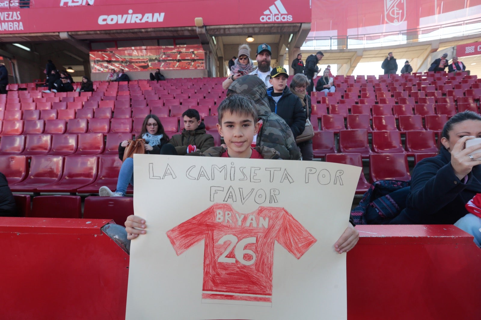 ¿Has estado en el partido? Aquí puedes verte en tu localidad