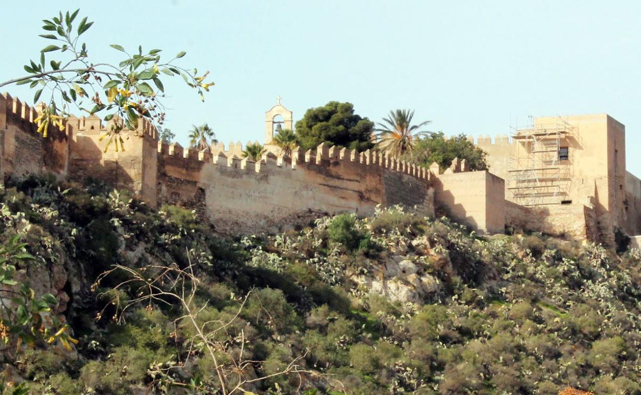 Murallas de la Alcazaba.