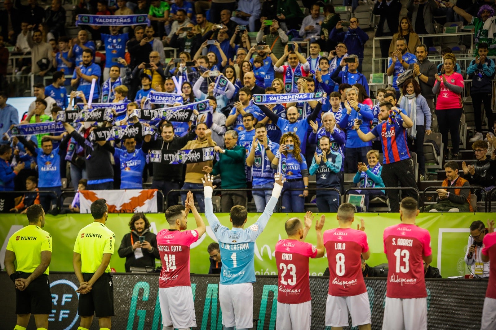 Momento del primer encuentro de la Copa de España, disputado entre el Barcelona y el Viña Albali de Valdepeñas.
