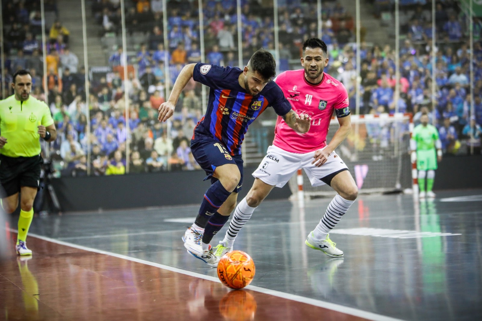 Momento del primer encuentro de la Copa de España, disputado entre el Barcelona y el Viña Albali de Valdepeñas.