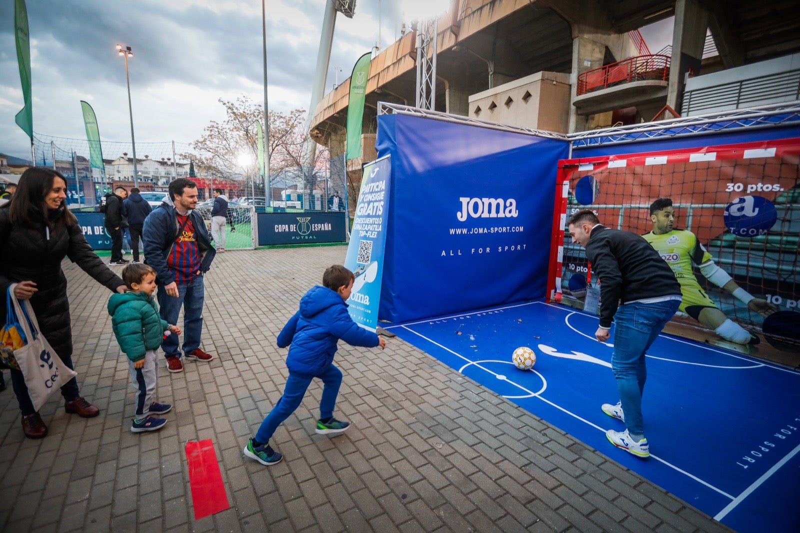Momento del primer encuentro de la Copa de España, disputado entre el Barcelona y el Viña Albali de Valdepeñas.