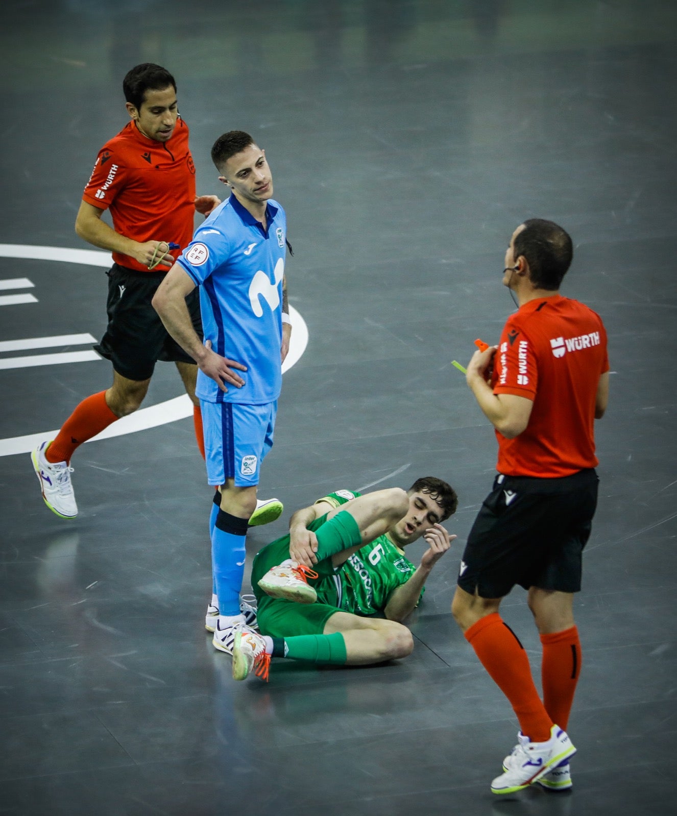 Momento del partido entre el Movistar y el Antequera.