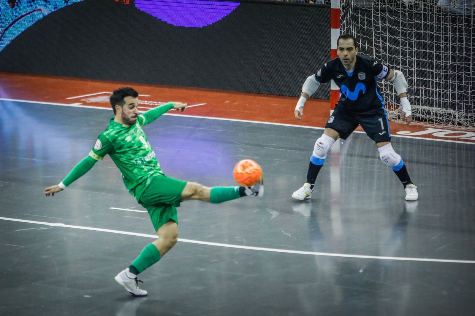 Momento del partido entre el Movistar y el Antequera.