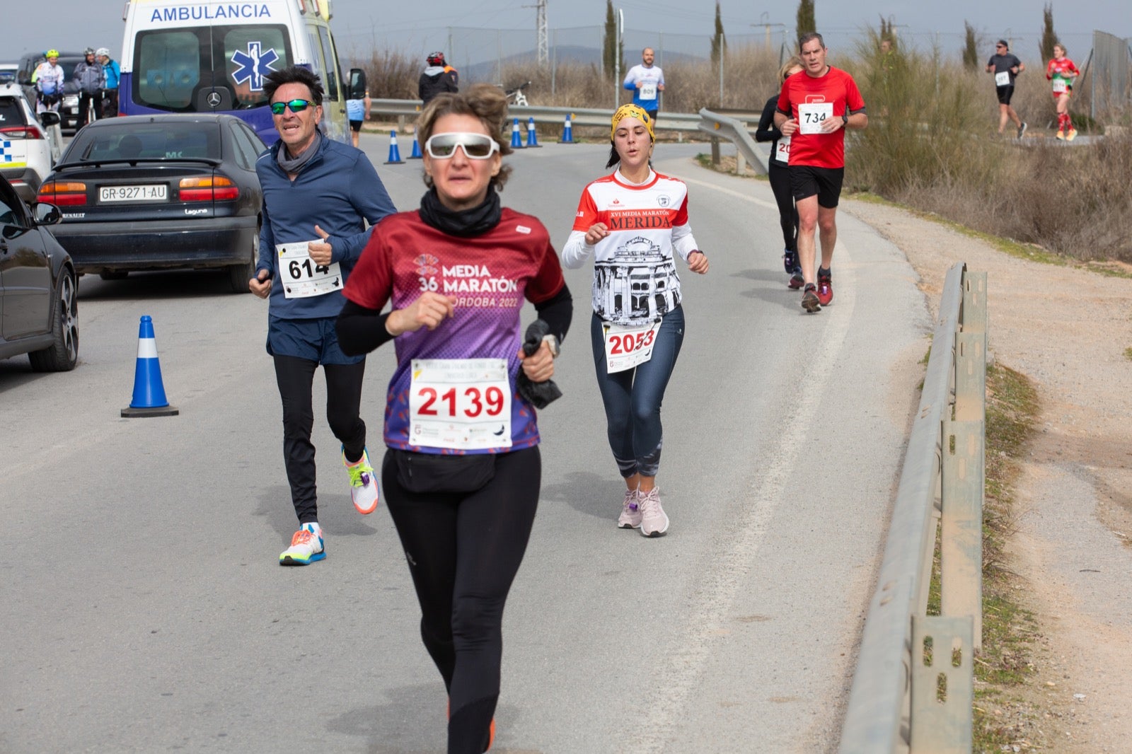 ientos de corredores participan en una de las grandes pruebas del Gran Premio de Fondo Diputación de Granada