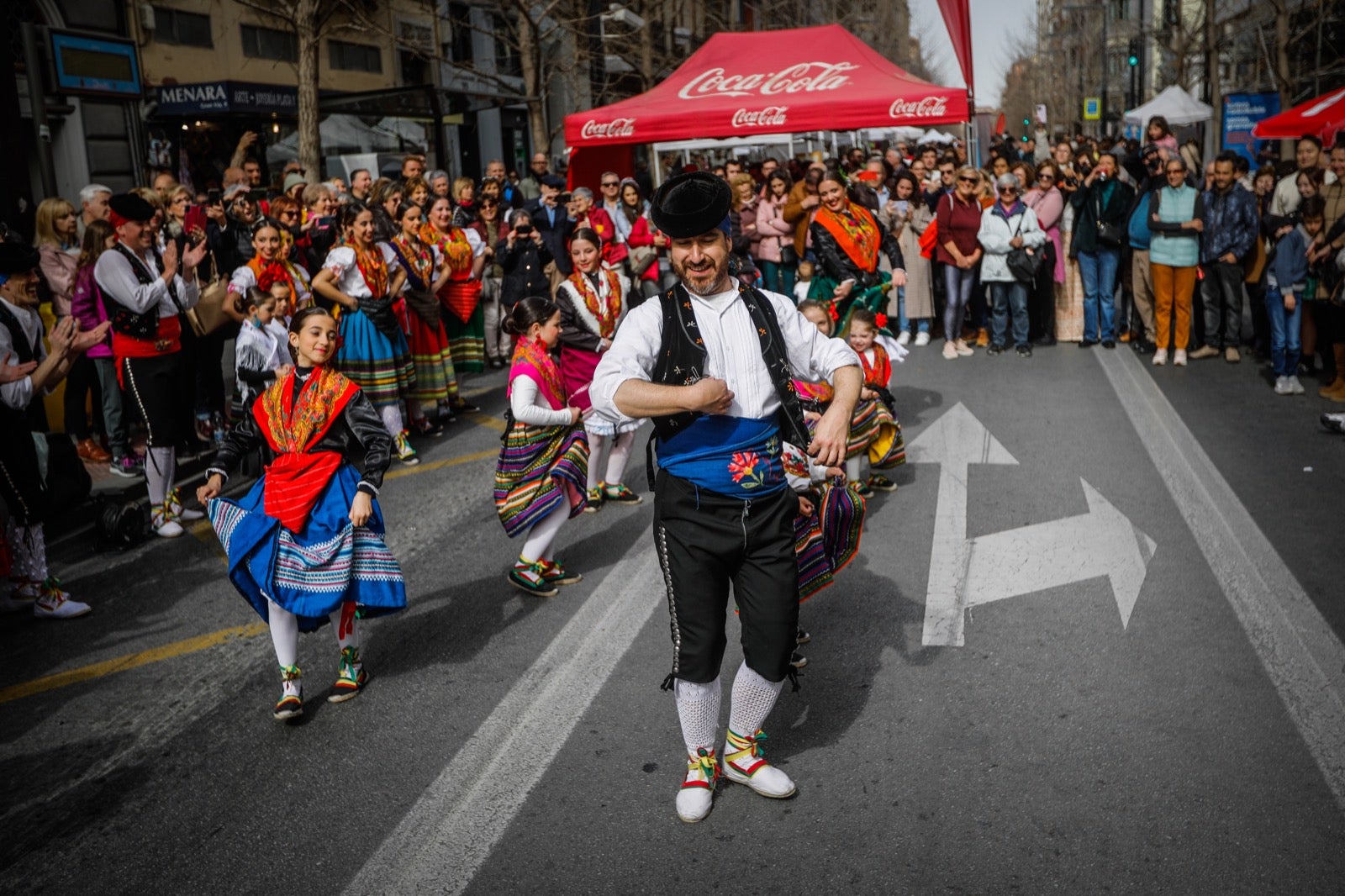 Actividades de todo tiop en el centro de la ciudad con motivo del día sin coches