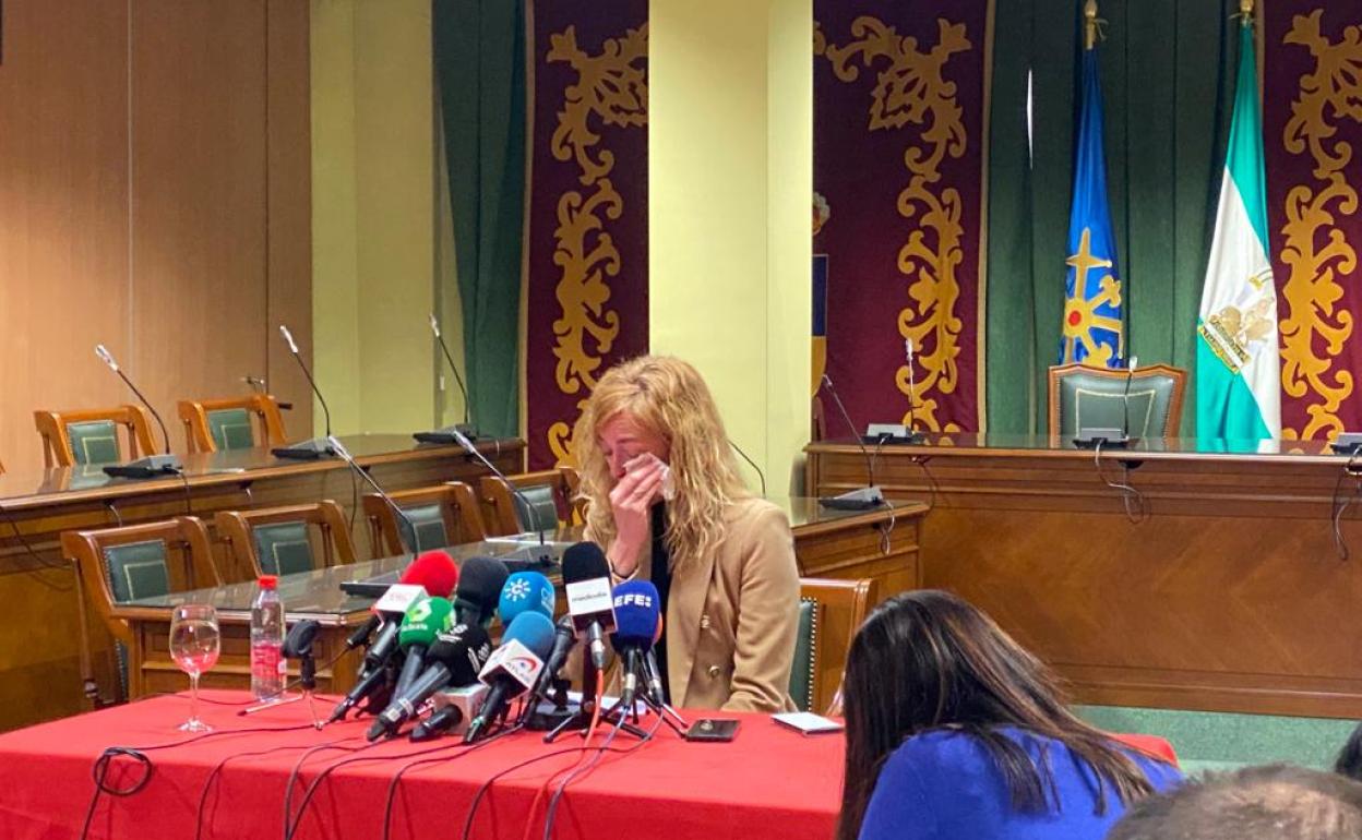 Comparecencia de la alcaldesa de Maracena, Berta Linares, tras el secuestro de una concejala