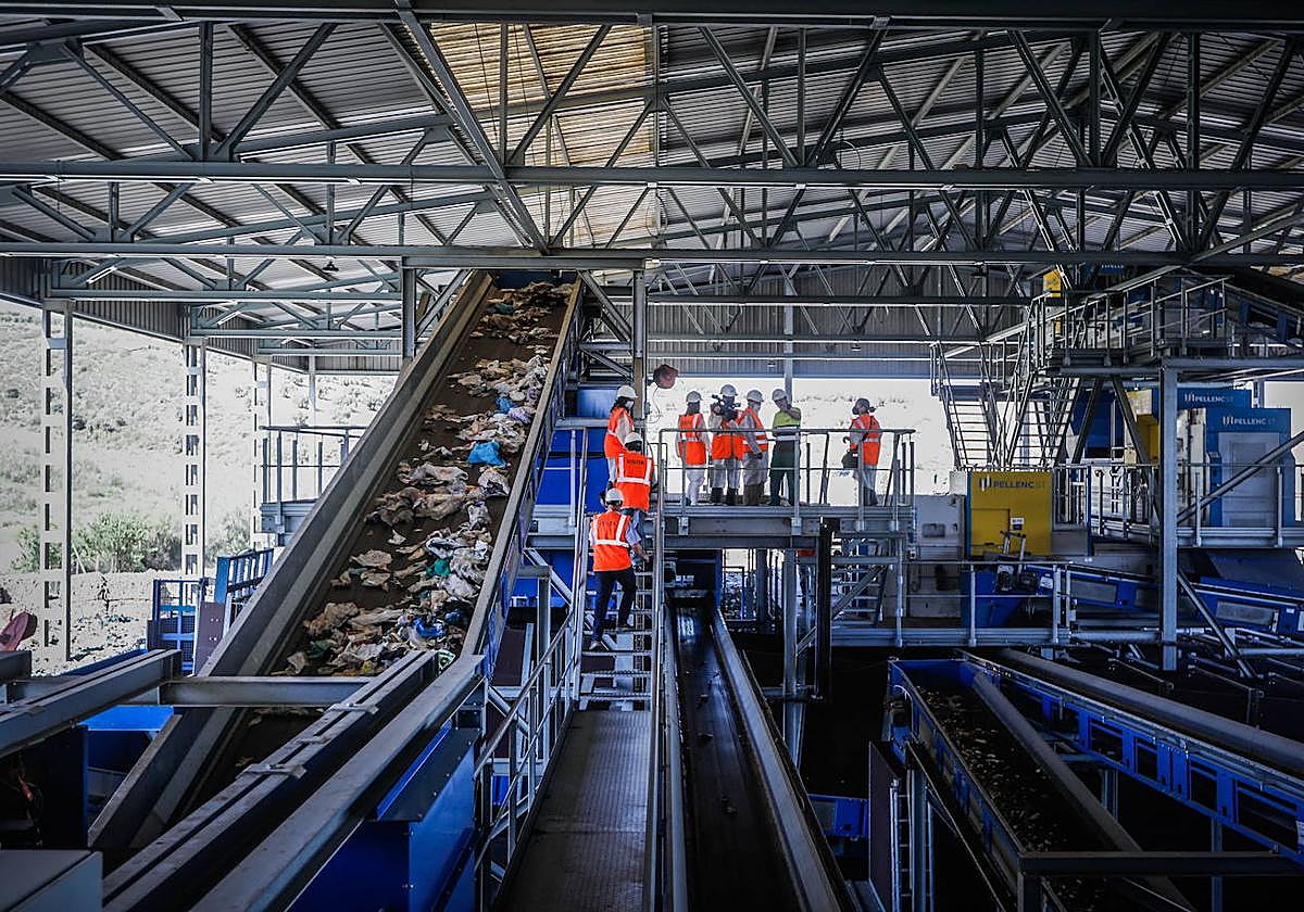 El Ayuntamiento de Granada reclama a Diputación la tasa de vertederos del año pasado
