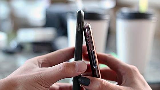 ¿Cómo pasar datos de un móvil a otro de forma segura?