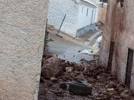 Desprendimiento en el pueblo de Lújar.