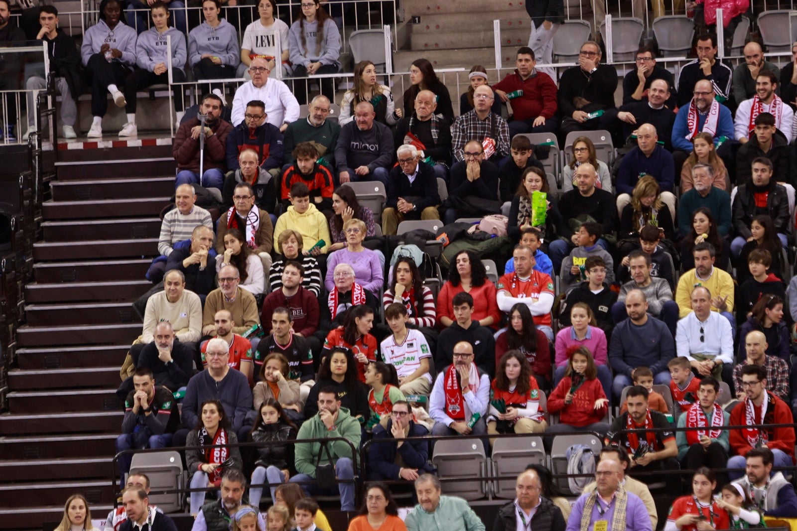 Encuéntrate en las gradas del Palacio durante el Covirán-Barcelona